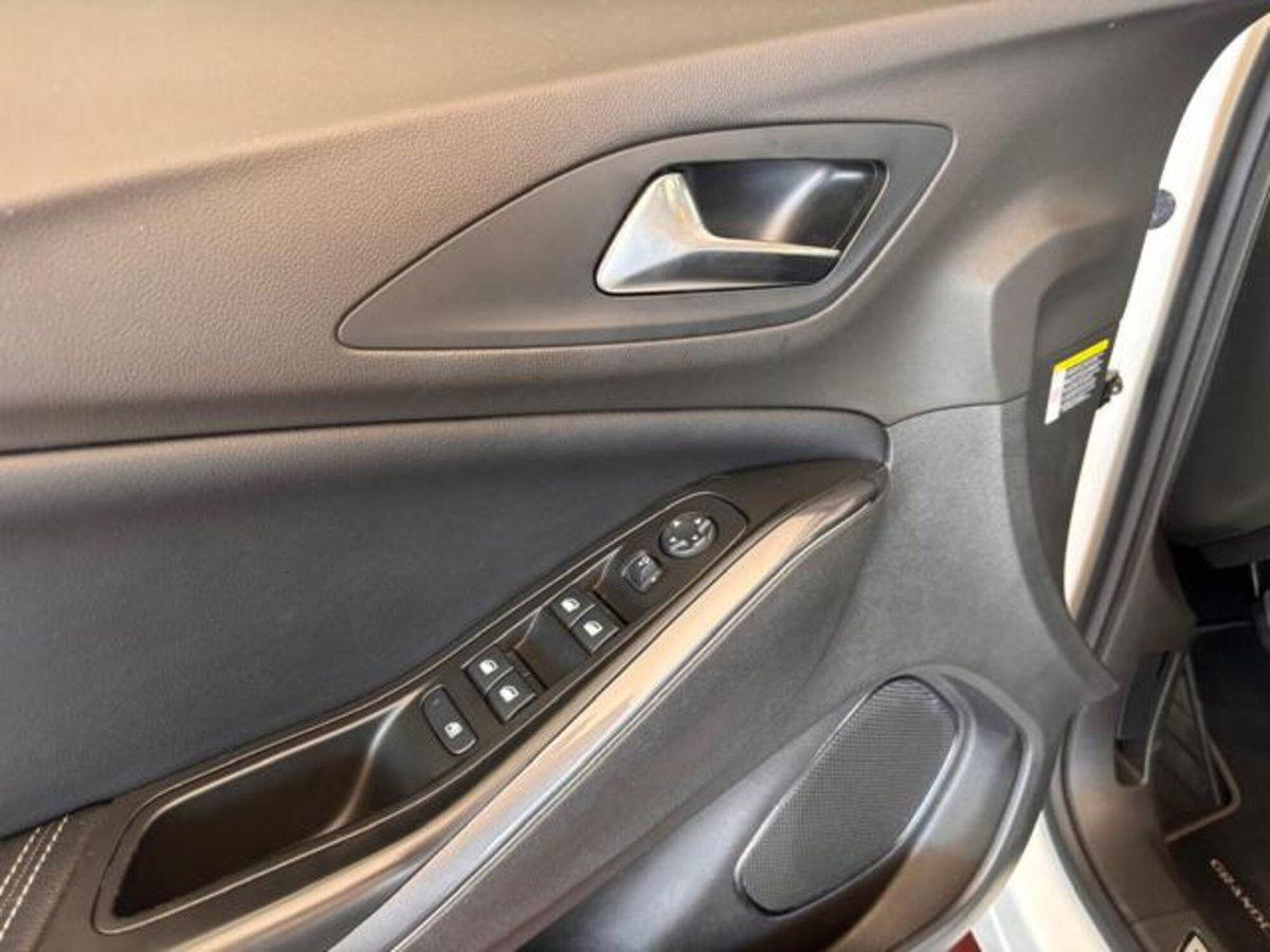 Opel Grandland X 1.5 diesel Ecotec Start&Stop Ultimate (6)