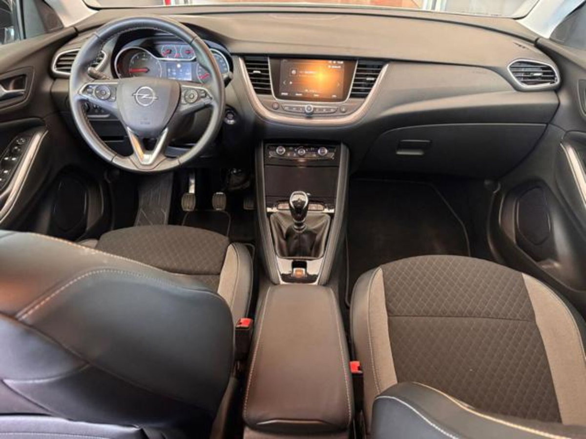 Opel Grandland X 1.5 diesel Ecotec Start&Stop Ultimate (8)