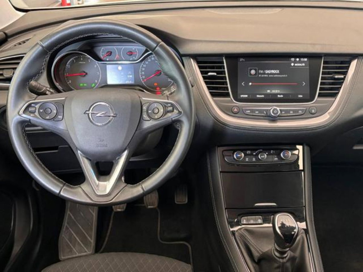 Opel Grandland X 1.5 diesel Ecotec Start&Stop Ultimate (9)