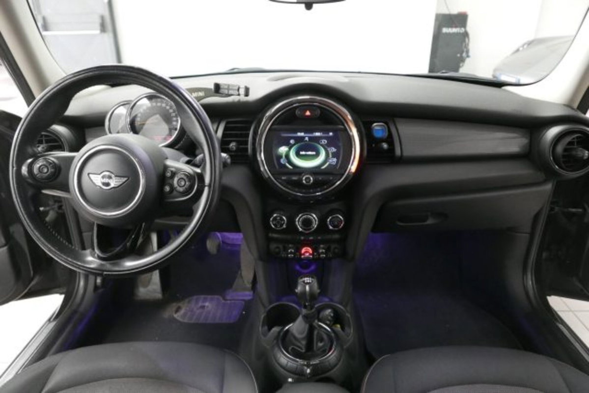 MINI Mini 1.5 Cooper D Boost 5 porte (6)