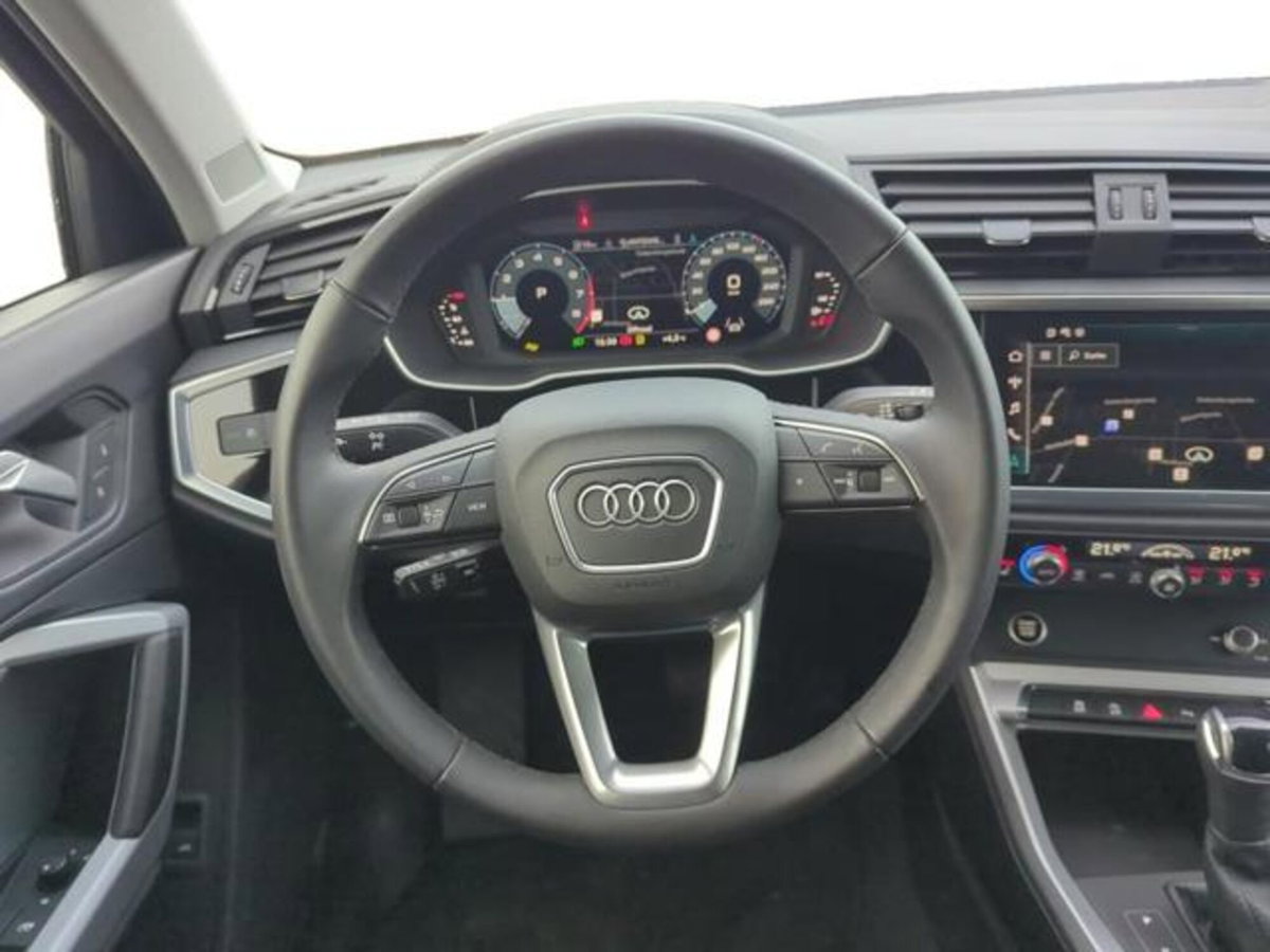 Audi Q3 35 1.5 tfsi S line edition (12)