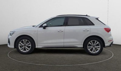 Audi Q3 35 1.5 tfsi S line edition (3)