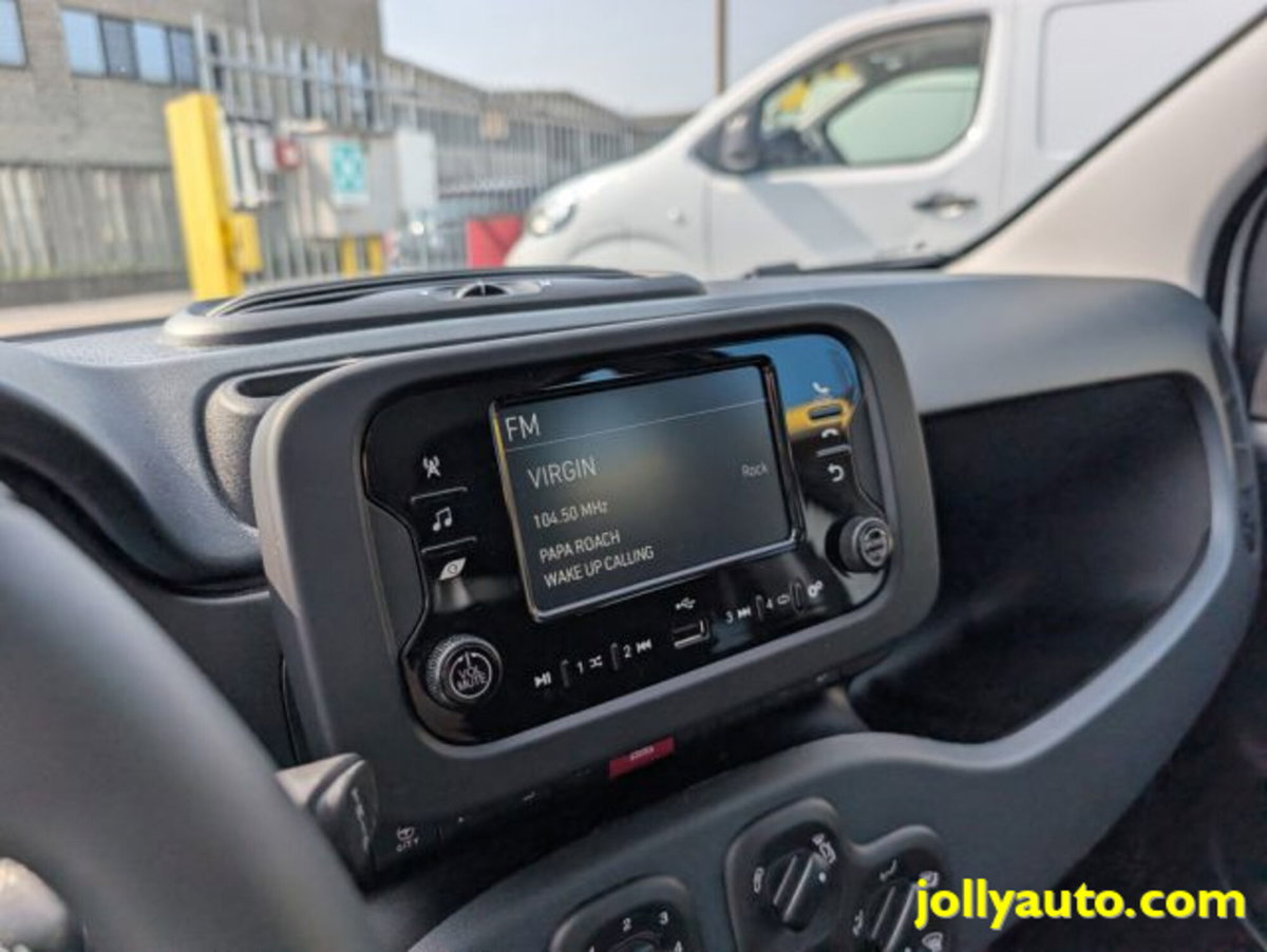 Fiat Panda 1.0 firefly hybrid s&s 70cv 5p.ti (16)