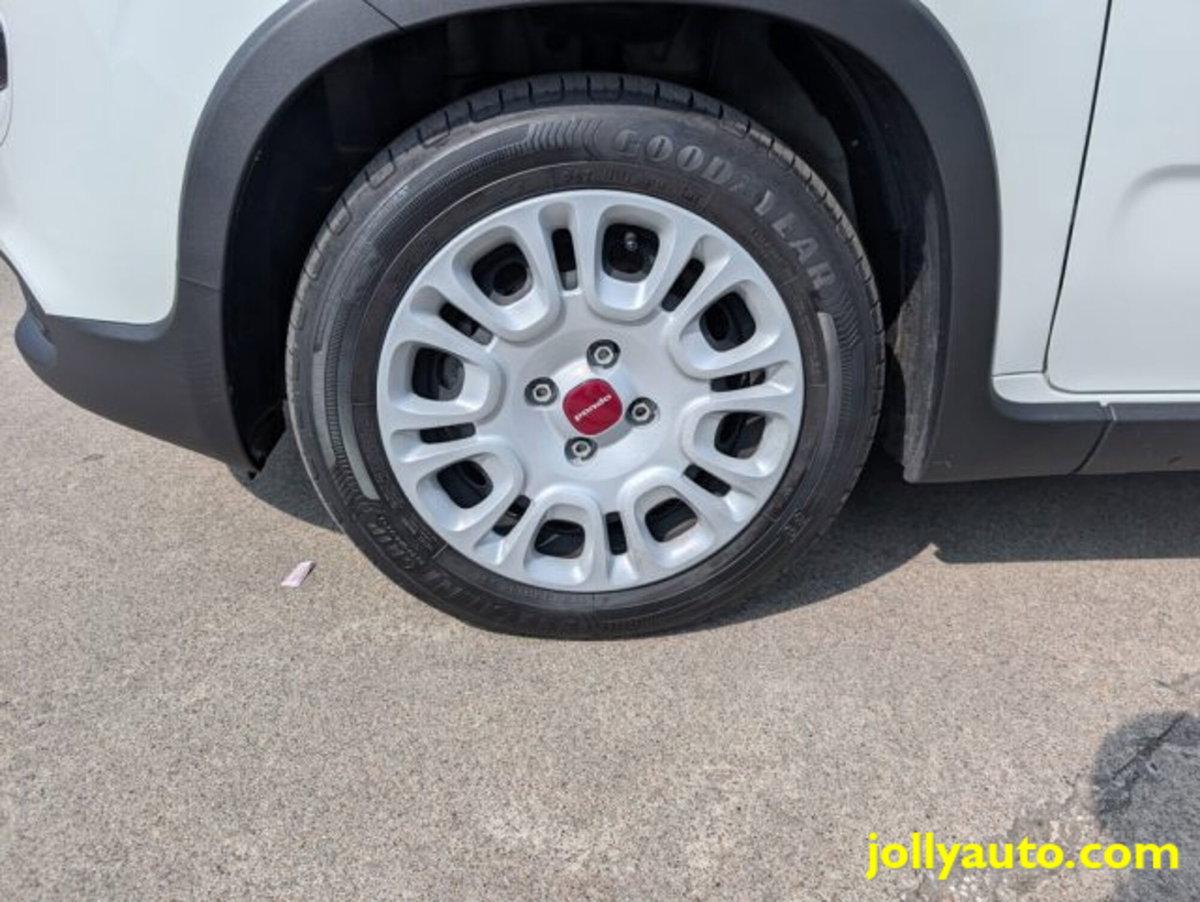 Fiat Panda 1.0 firefly hybrid s&s 70cv 5p.ti (8)