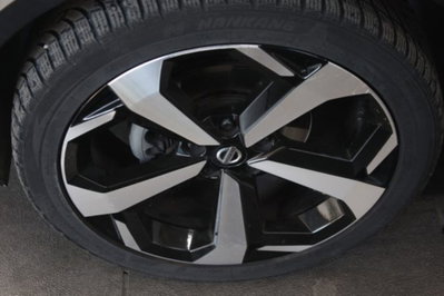 Nissan Juke 1.0 dig-t N-Connecta 114cv (4)