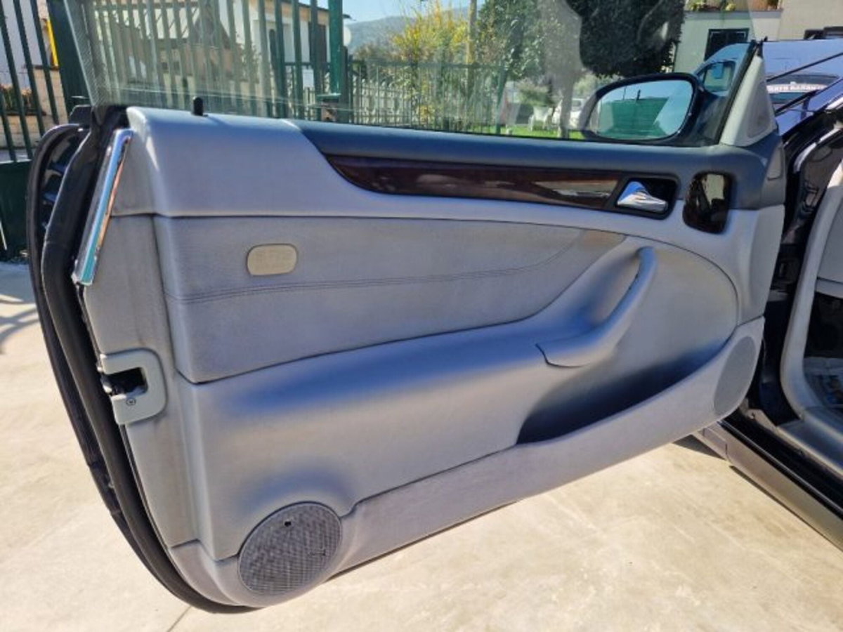 Mercedes-Benz CLK 230 Kompressor cat Avantgarde Evo (16)