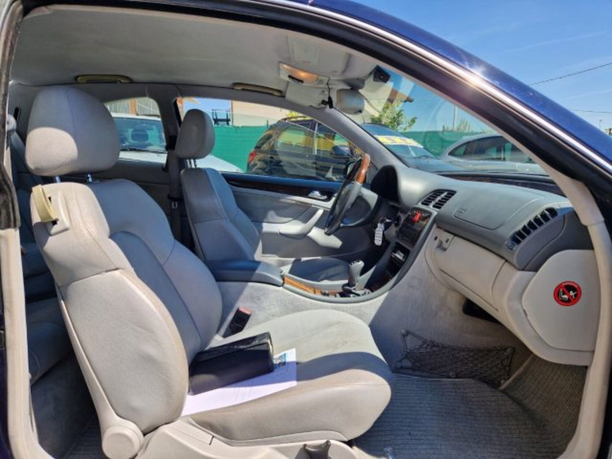 Mercedes-Benz CLK 230 Kompressor cat Avantgarde Evo (18)