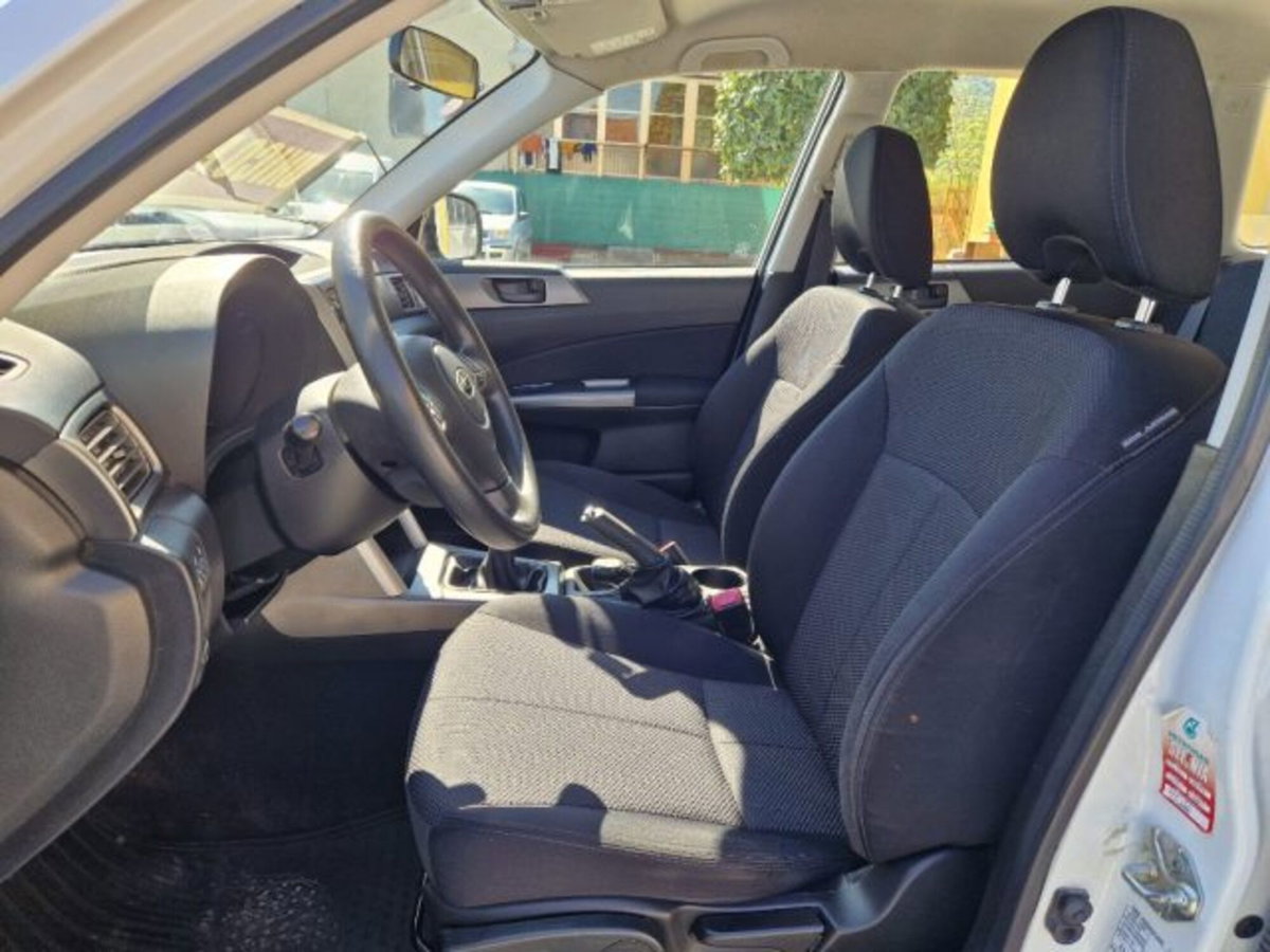Subaru Forester 2.0 CVT XT (12)