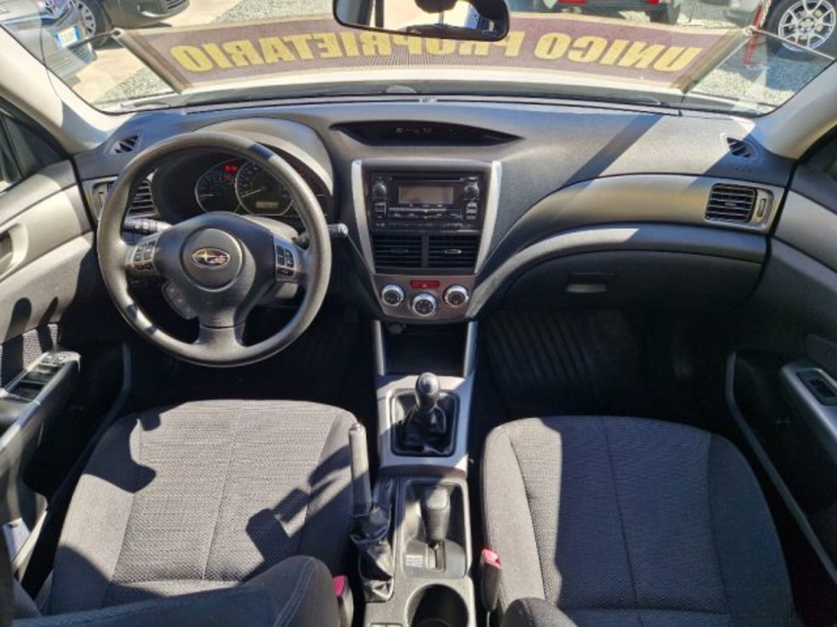 Subaru Forester 2.0 CVT XT (9)