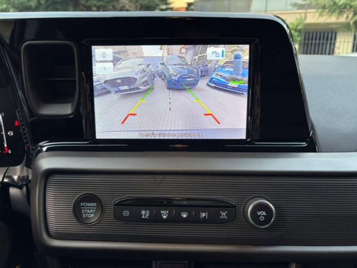 Ford Tourneo Courier 1.0 EcoBoost 100 CV Titanium (11)
