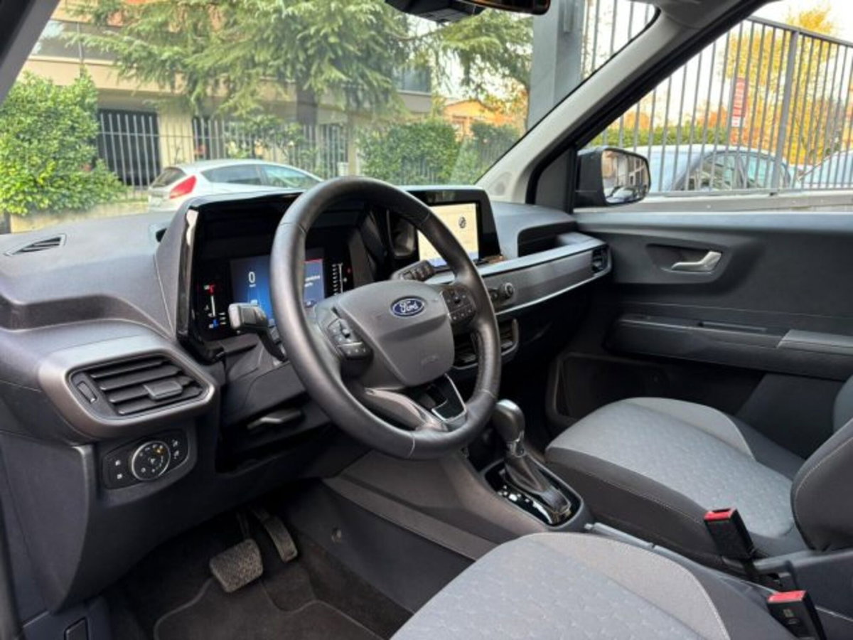 Ford Tourneo Courier 1.0 EcoBoost 100 CV Titanium (6)