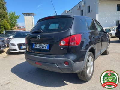 Nissan Qashqai 2.0 dCi DPF 4WD Acenta (4)