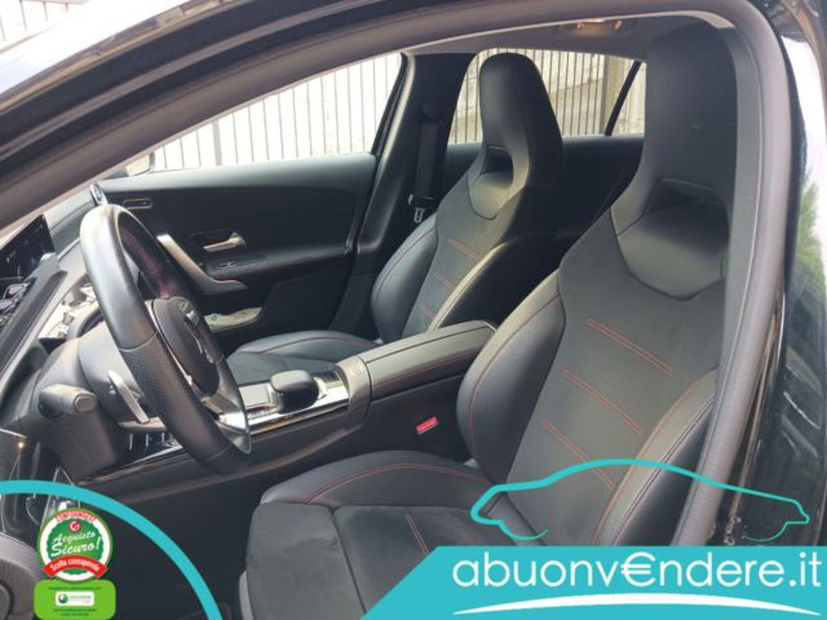 Mercedes-Benz Classe A 200 AMG Line Premium Plus auto (12)