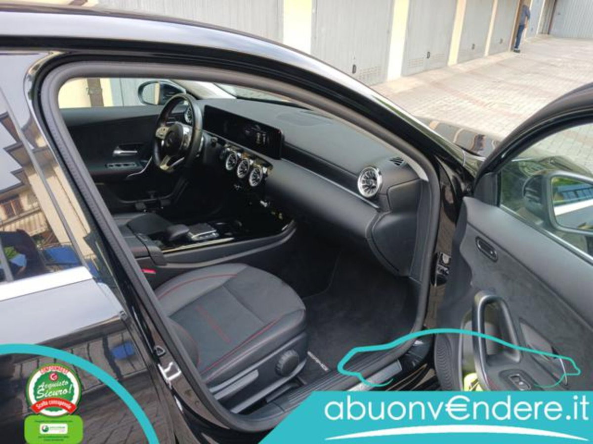 Mercedes-Benz Classe A 200 AMG Line Premium Plus auto (16)