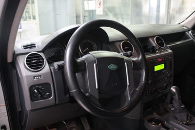 Land Rover Discovery 3 2.7 TDV6 SE (9)