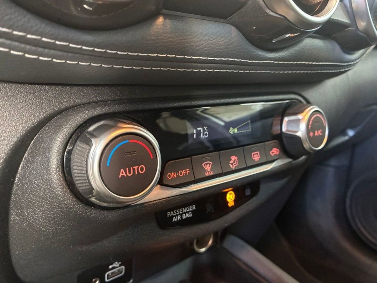 Nissan Juke 1.0 dig-t N-Connecta 114cv dct (15)