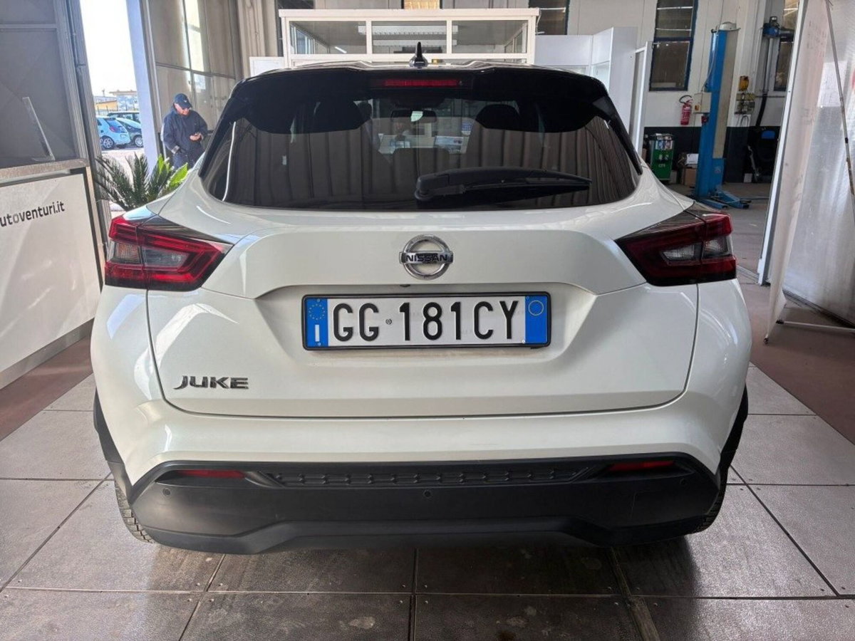 Nissan Juke 1.0 dig-t N-Connecta 114cv dct (5)