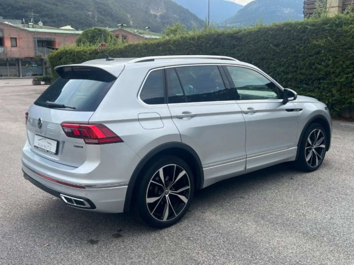 Volkswagen Tiguan 2.0 TSI DSG 4MOTION R-Line (4)
