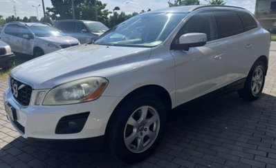 Volvo XC60 2.4 D 175 CV FWD DRIVe Momentum (13)