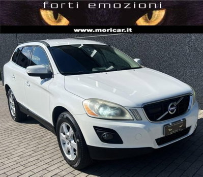 Volvo XC60 2.4 D 175 CV FWD DRIVe Momentum (3)