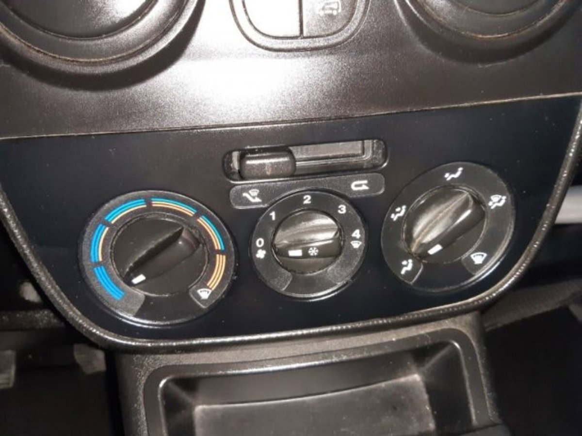 Peugeot Bipper 1.4 HDi 70CV Furgone Classe 2 (9)