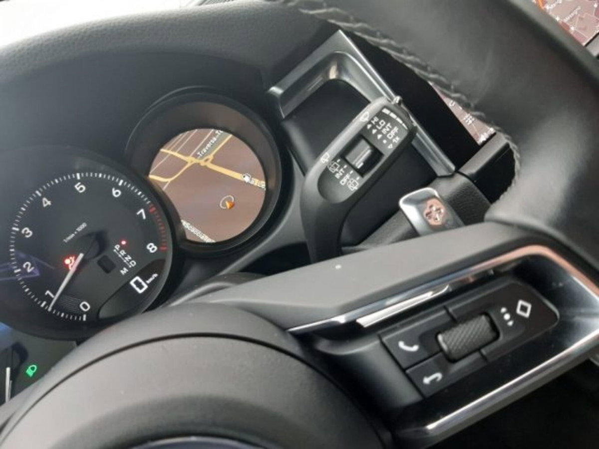 Porsche Macan 2.0 265cv pdk (12)