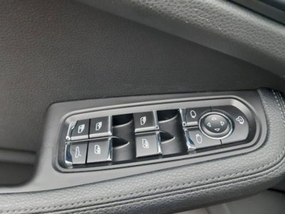 Porsche Macan 2.0 265cv pdk (15)
