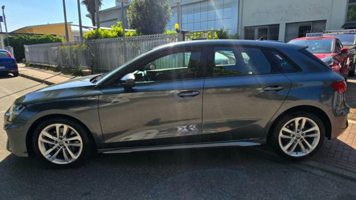 Audi A3 Sportback 1.5 tfsi mhev S line edition 150cv s-tronic (3)