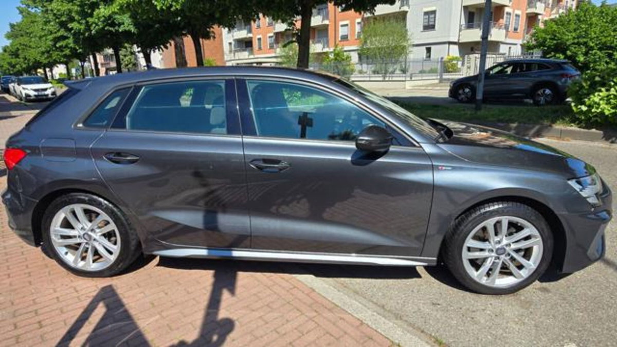 Audi A3 Sportback 1.5 tfsi mhev S line edition 150cv s-tronic (9)