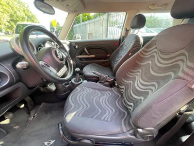 MINI Mini 1.6 16V One de luxe (7)