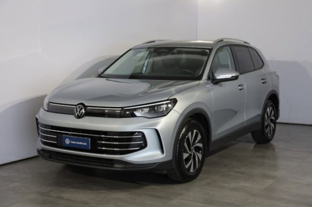 Volkswagen Tiguan 2.0 TDI 150 CV SCR DSG Life (3)