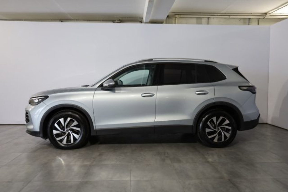 Volkswagen Tiguan 2.0 TDI 150 CV SCR DSG Life (4)