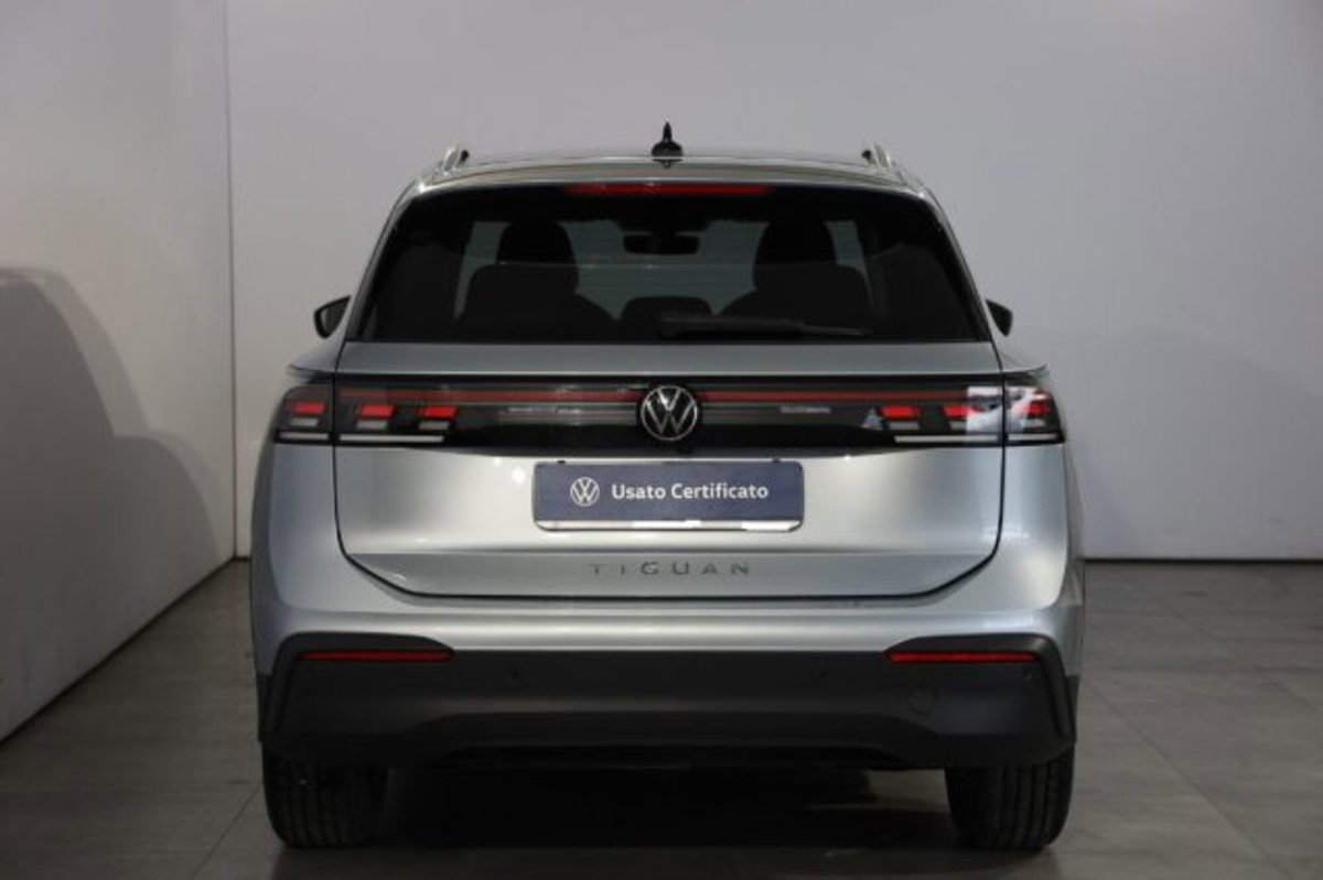 Volkswagen Tiguan 2.0 TDI 150 CV SCR DSG Life (5)