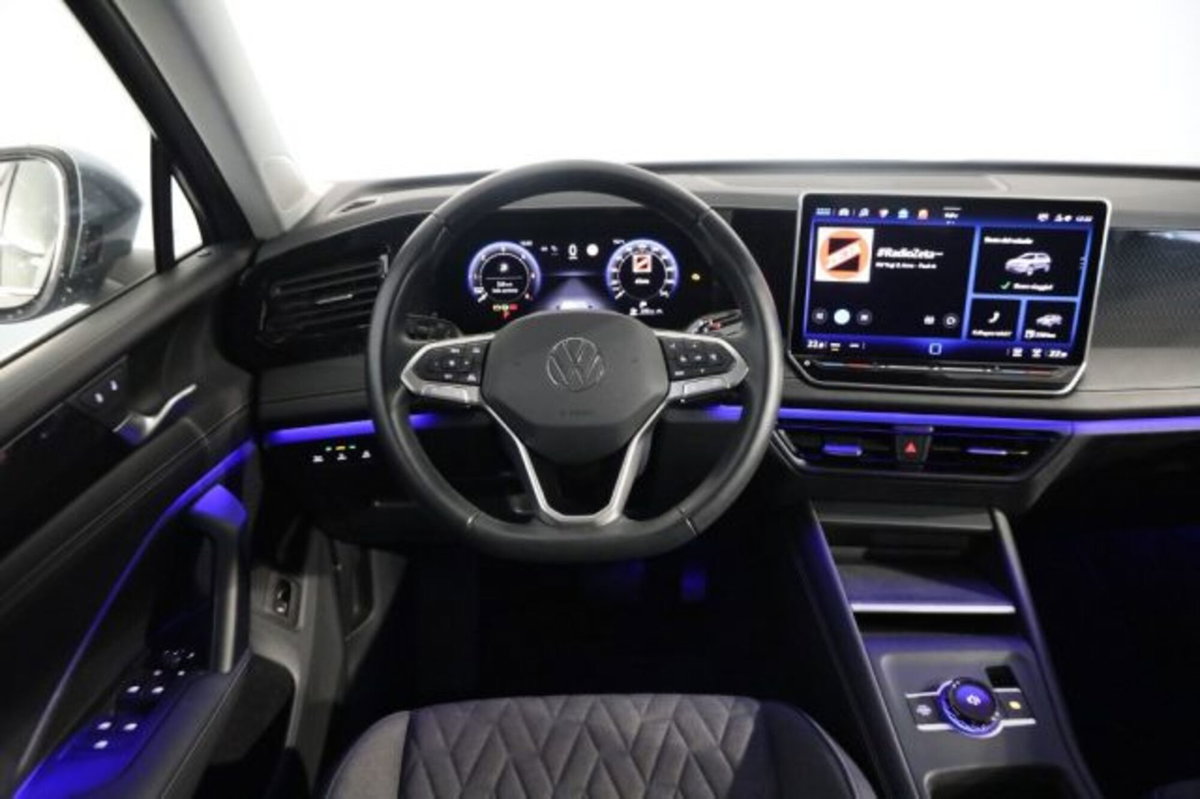 Volkswagen Tiguan 2.0 TDI 150 CV SCR DSG Life (9)