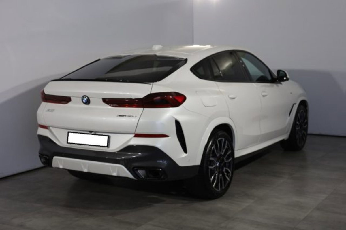 BMW X6 xDrive30d 48V Msport (4)