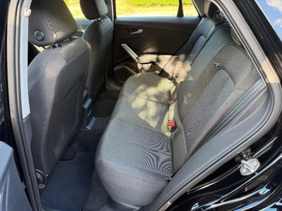 Audi Q2 Q2 30 TDI S tronic Business (12)
