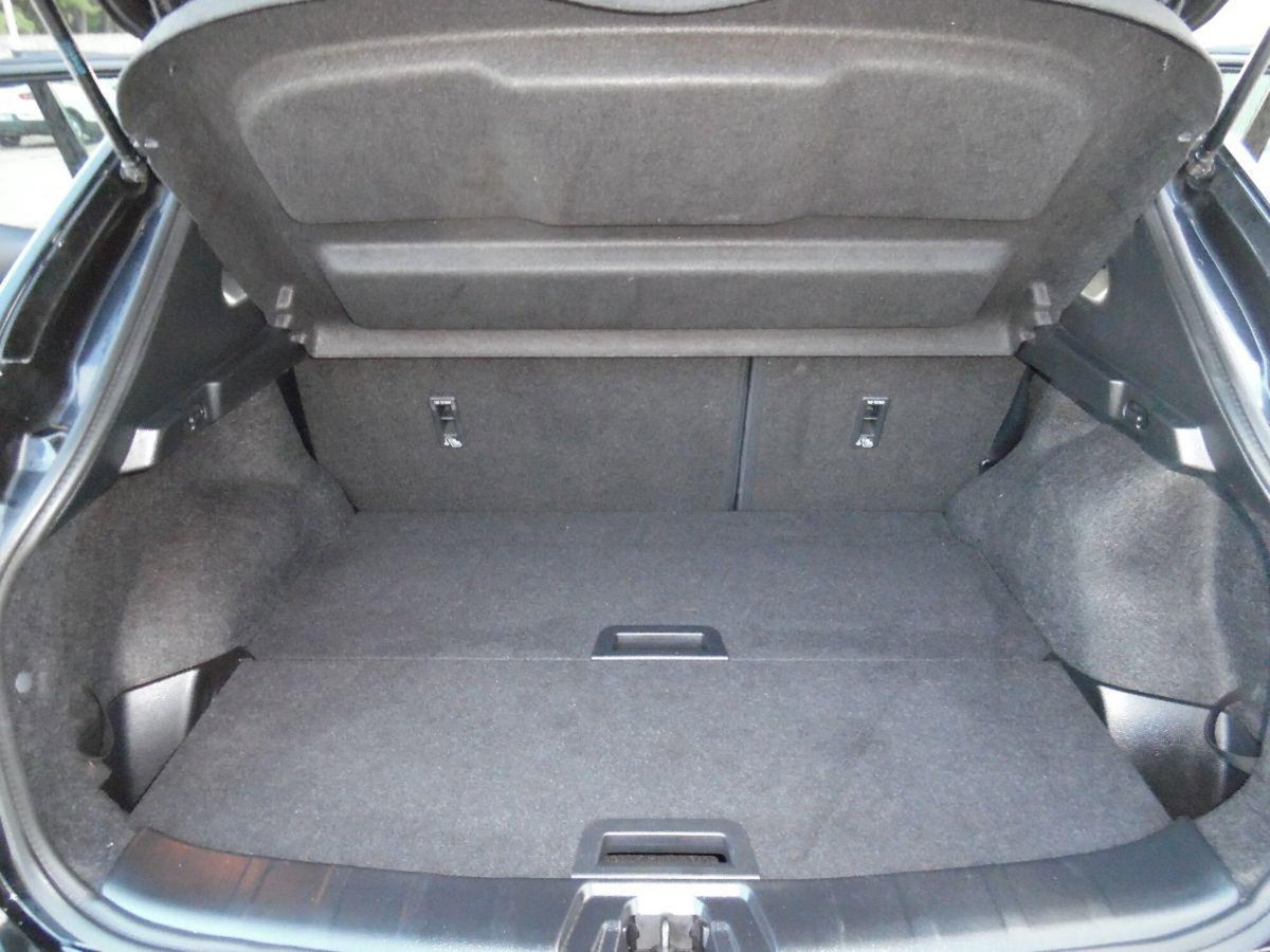 Nissan Qashqai 1.5 dCi N-Connecta (19)
