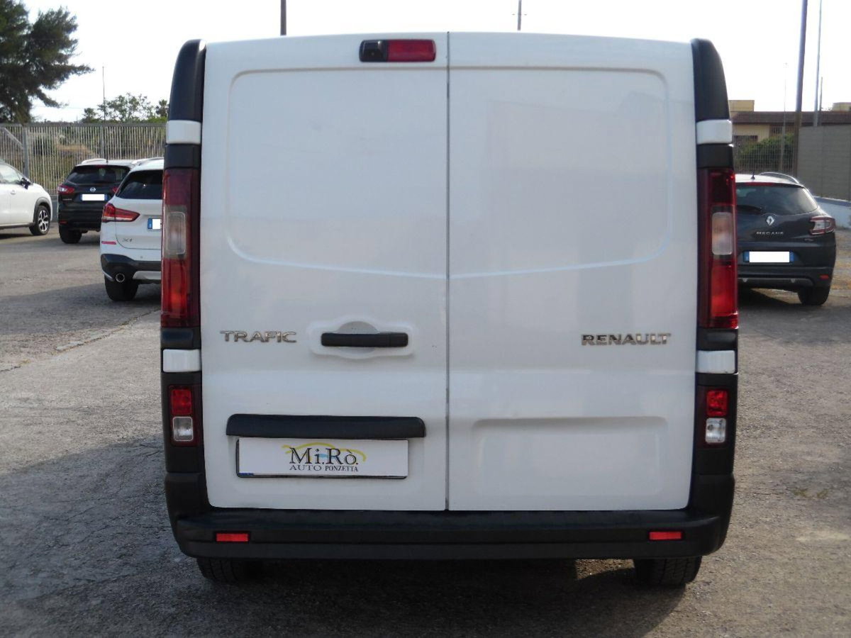 Renault Trafic Furgone T27 1.6 dCi PC-TN Comfort (8)