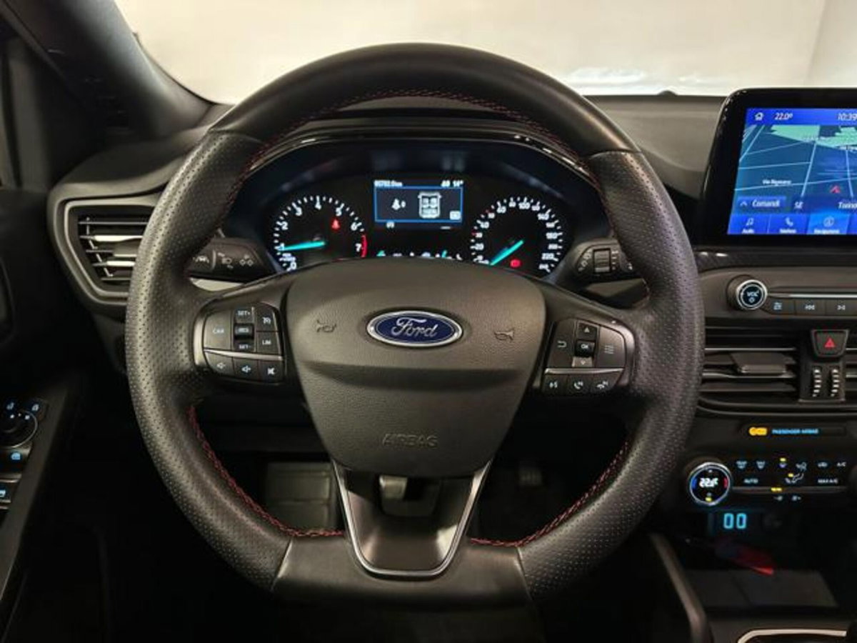 Ford Focus 1.0 EcoBoost Hybrid 125 CV Powershift 5p. ST-Line X (10)