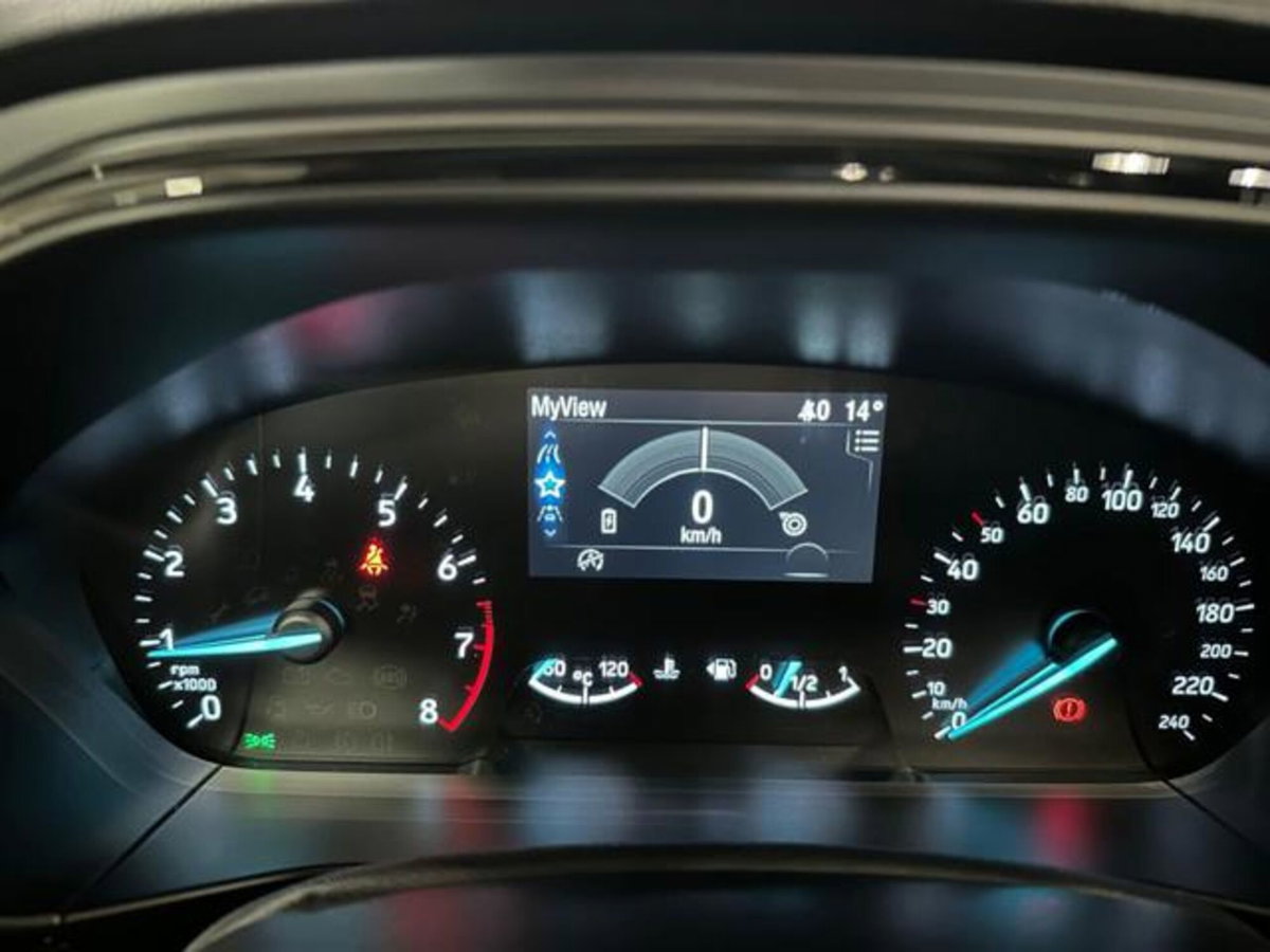 Ford Focus 1.0 EcoBoost Hybrid 125 CV Powershift 5p. ST-Line X (11)