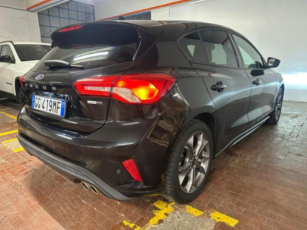 Ford Focus 1.0 EcoBoost Hybrid 125 CV Powershift 5p. ST-Line X (6)