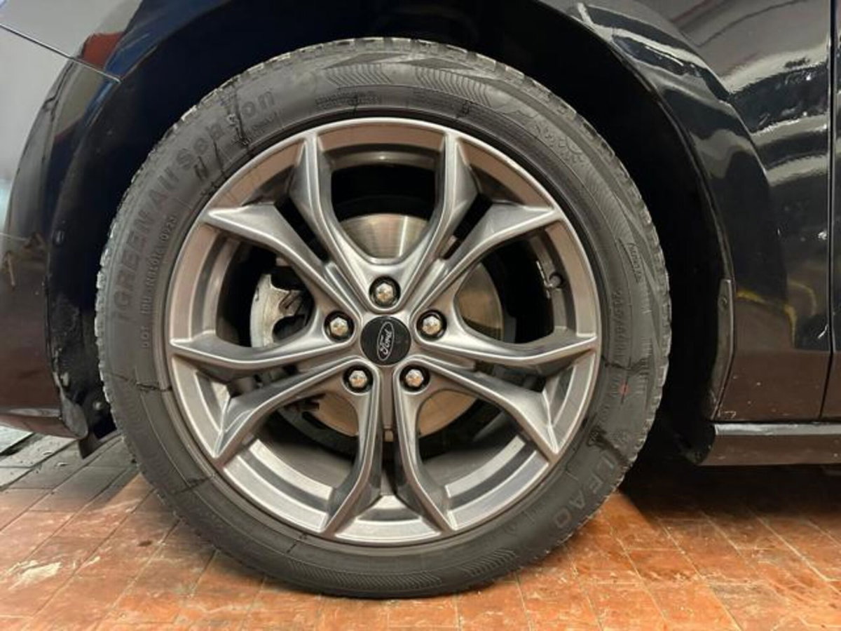Ford Focus 1.0 EcoBoost Hybrid 125 CV Powershift 5p. ST-Line X (7)