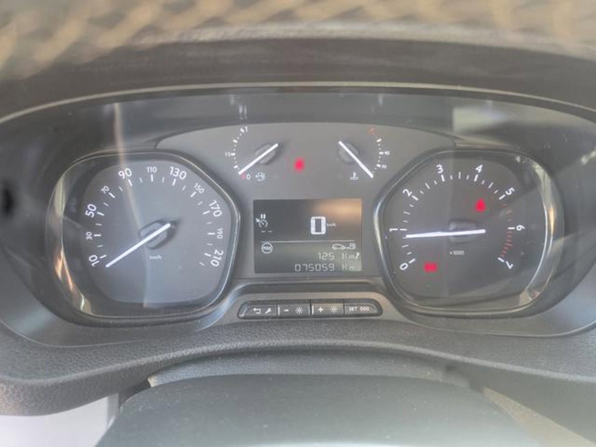 Fiat Scudo Furgone ce 1.5 bluehdi 120cv L3H1 (12)