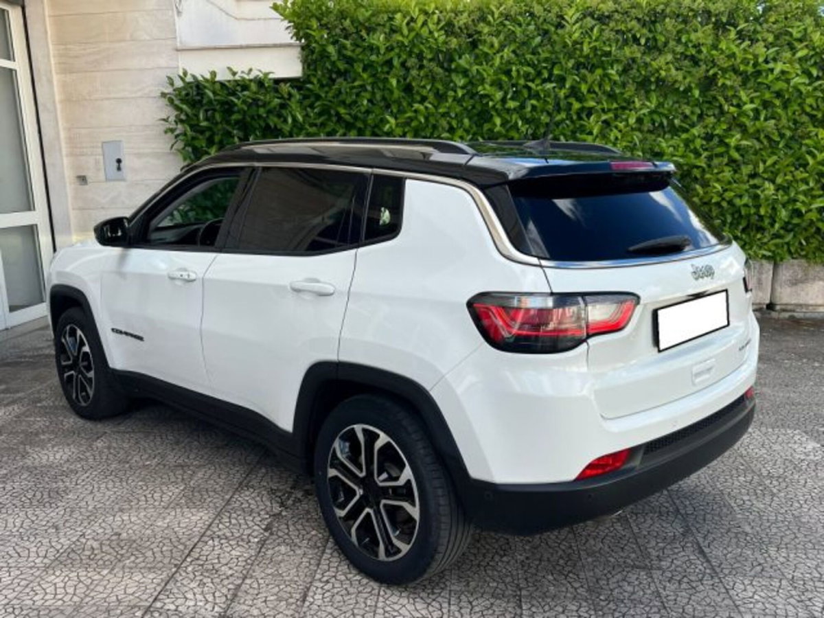 Jeep Compass 1.6 Multijet II 2WD Limited (11)