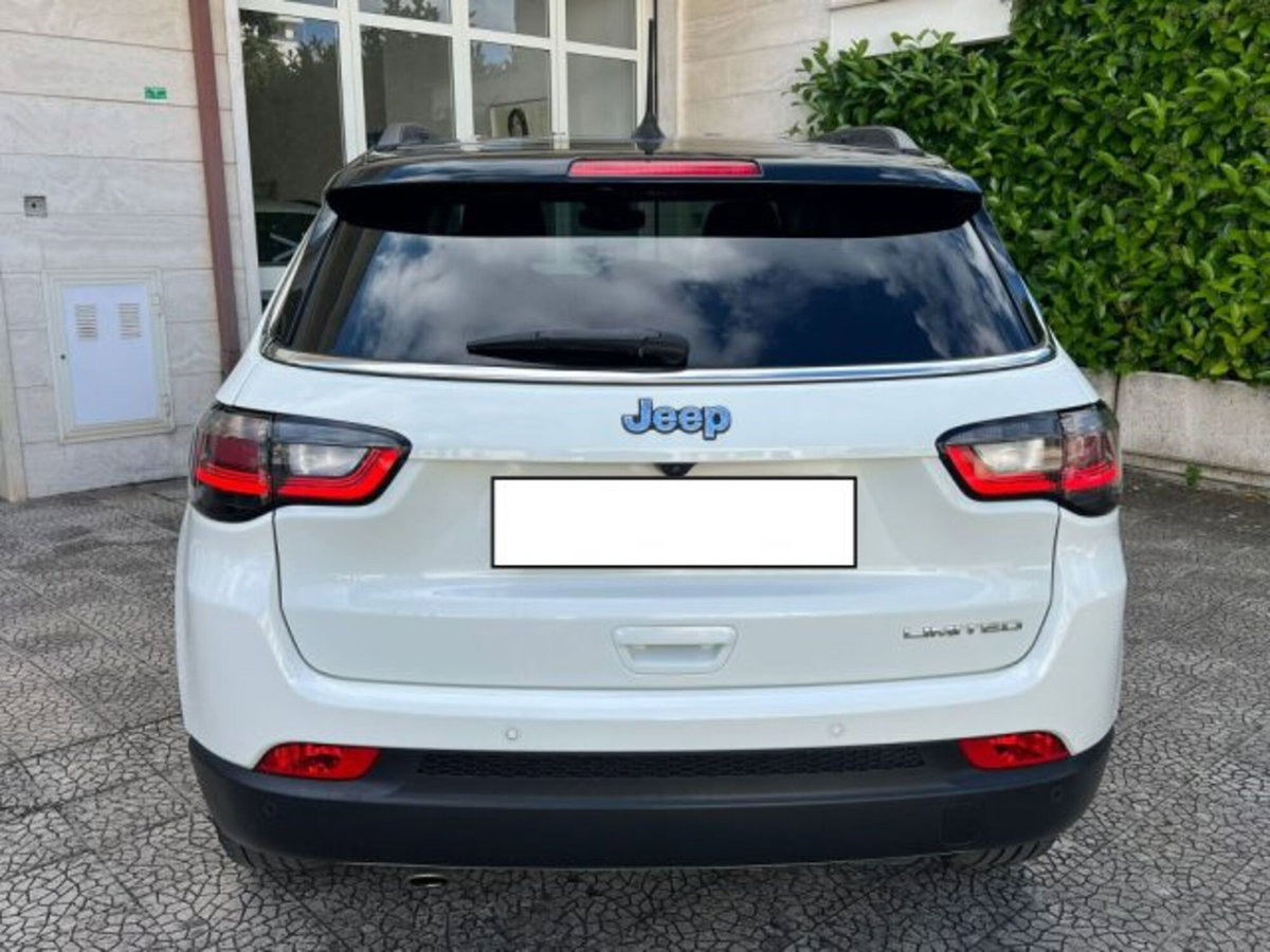 Jeep Compass 1.6 Multijet II 2WD Limited (13)