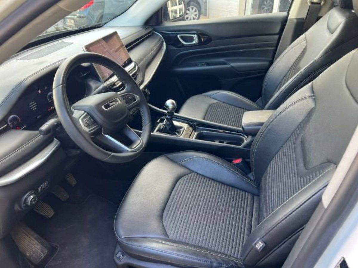 Jeep Compass 1.6 Multijet II 2WD Limited (16)