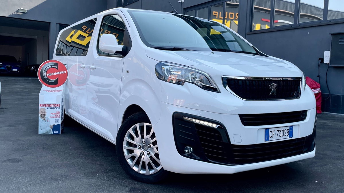 Peugeot Traveller BlueHDi 140 S&S EAT8 Standard Active