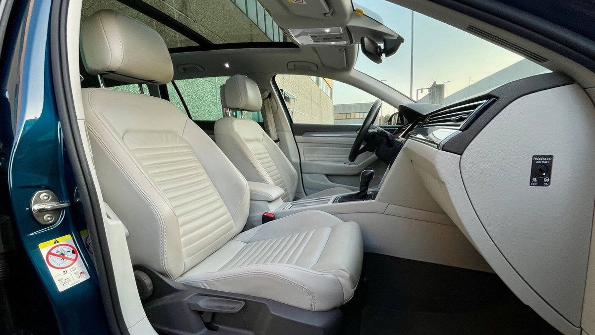 Volkswagen Passat Variant Alltrack 2.0 BiTDI 4MOTION DSG BlueMotion Tech. (13)