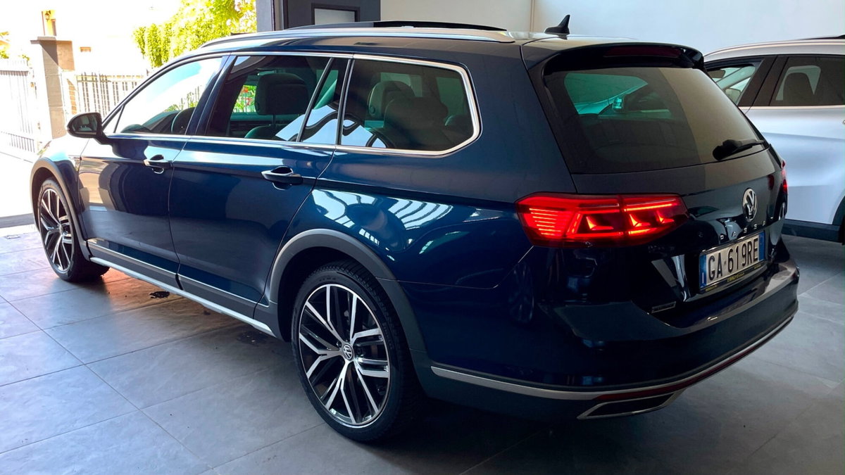 Volkswagen Passat Variant Alltrack 2.0 BiTDI 4MOTION DSG BlueMotion Tech. (7)
