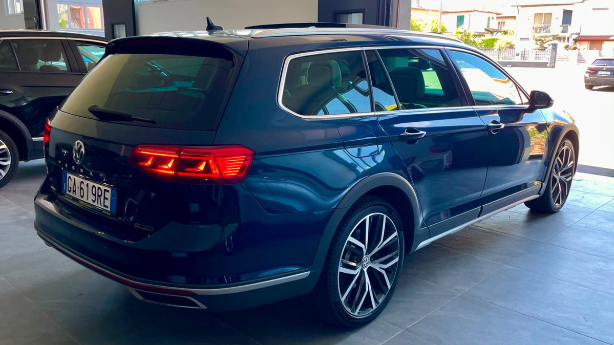 Volkswagen Passat Variant Alltrack 2.0 BiTDI 4MOTION DSG BlueMotion Tech. (9)